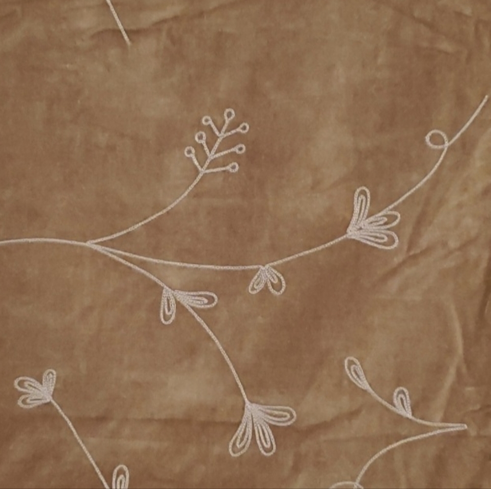 Pottery Barn Velvet Table Runner